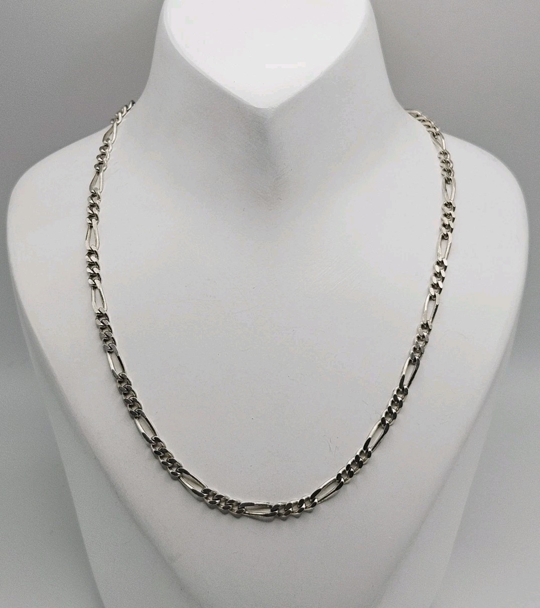 FAS Sterling Silver Vintage Figaro Link 2.5mm Chain Necklace 24″