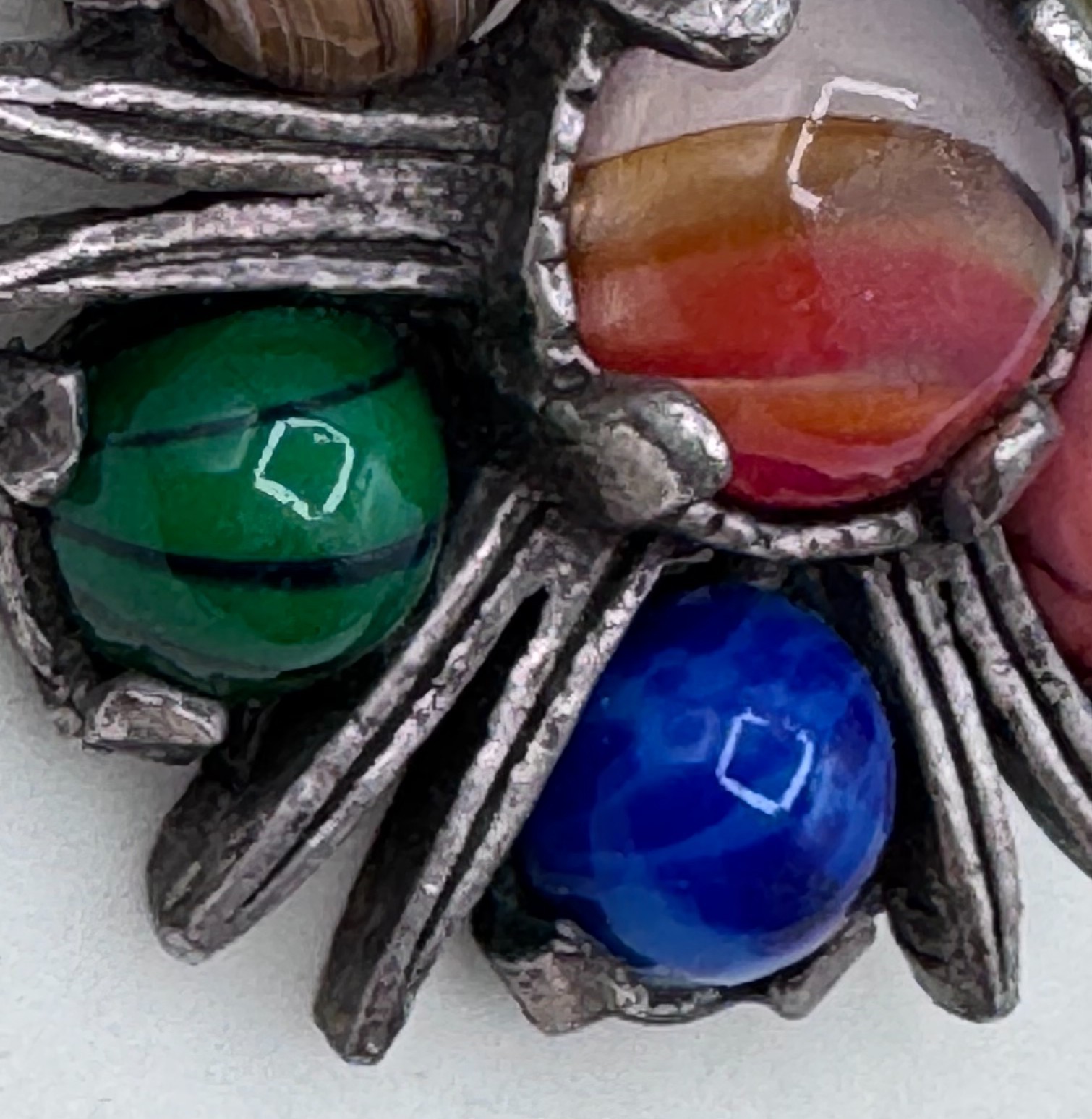Vintage Miracle Scottish Celtic Pewter Agate Multi-Stone Starburst Brooch Pin