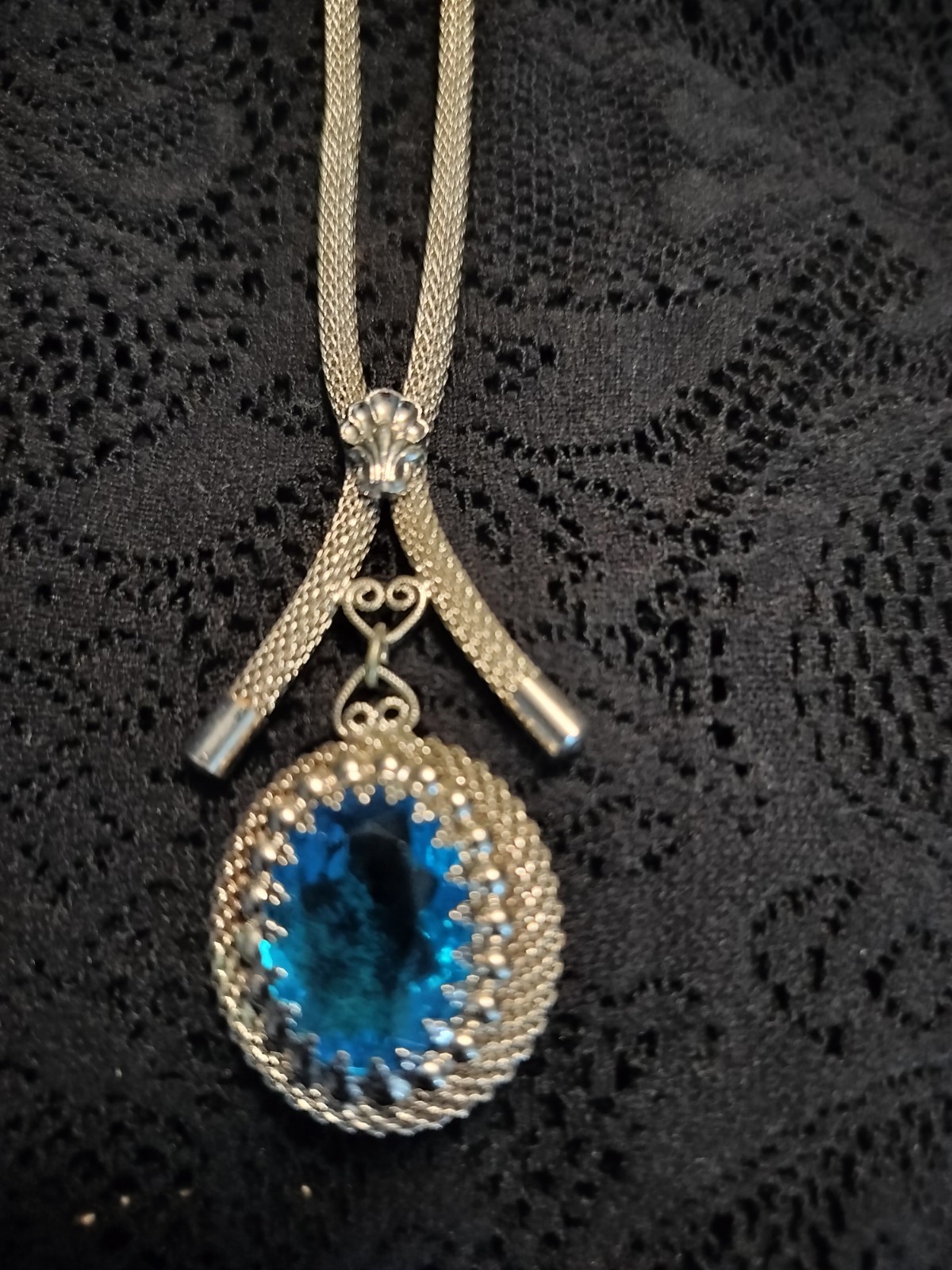 Vintage silver chain necklace with ornate blue oval glass pendant, 60s-80s style