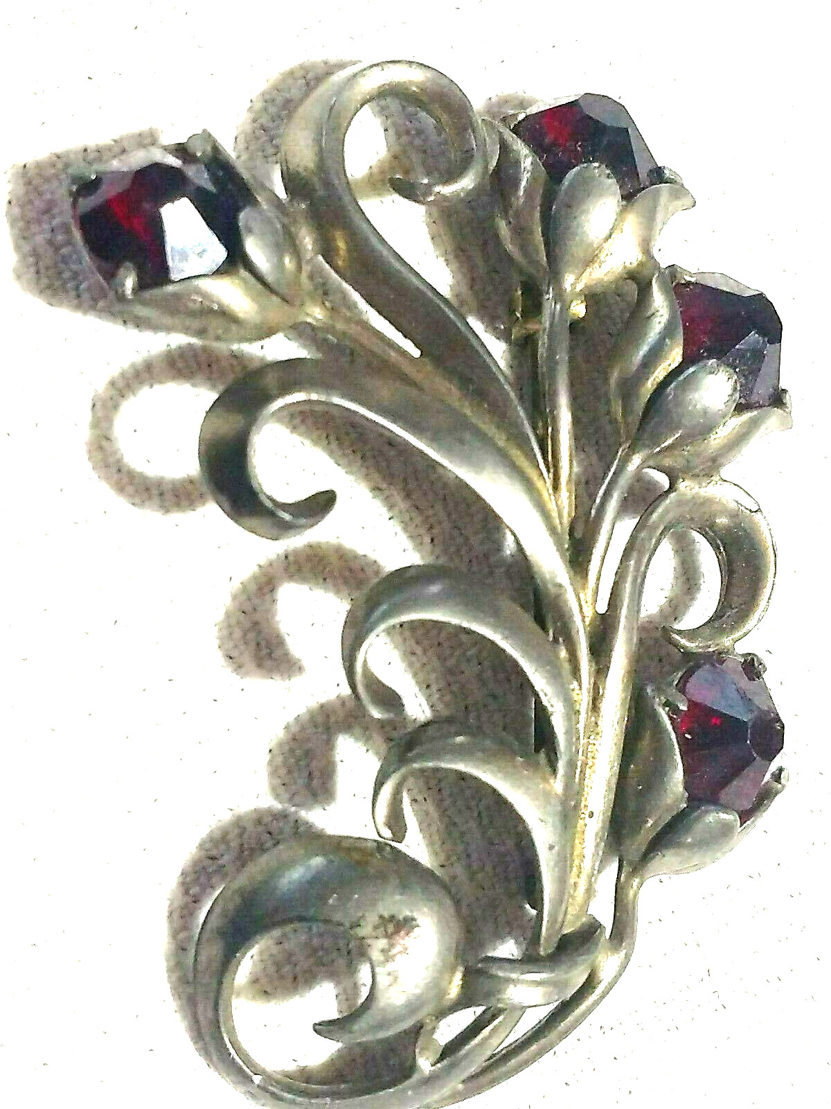 4 Red Stone Roses Art Nouveau Brooch Silver Tone Metal VTG Estate 1930’s-1950’s