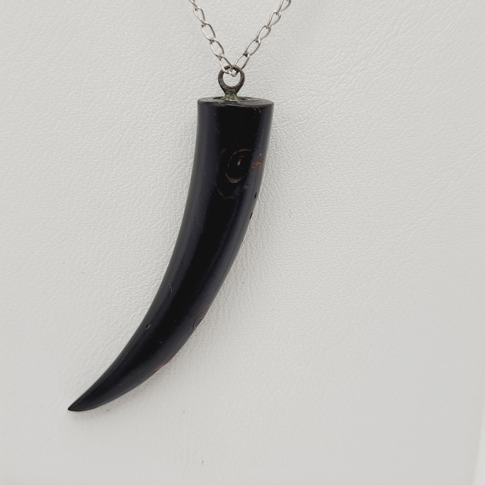 Vintage Cornicello Horn Carved Organic Black Hawaiian Coral 925 Necklace 23 inch
