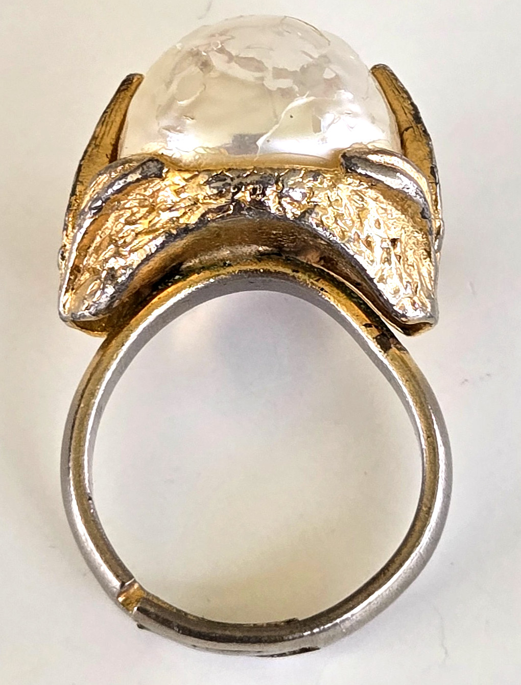 Vintage Faux Baroque Pearl Cluster Leaves Gold Tone Ring Size 4.25 Adjustable
