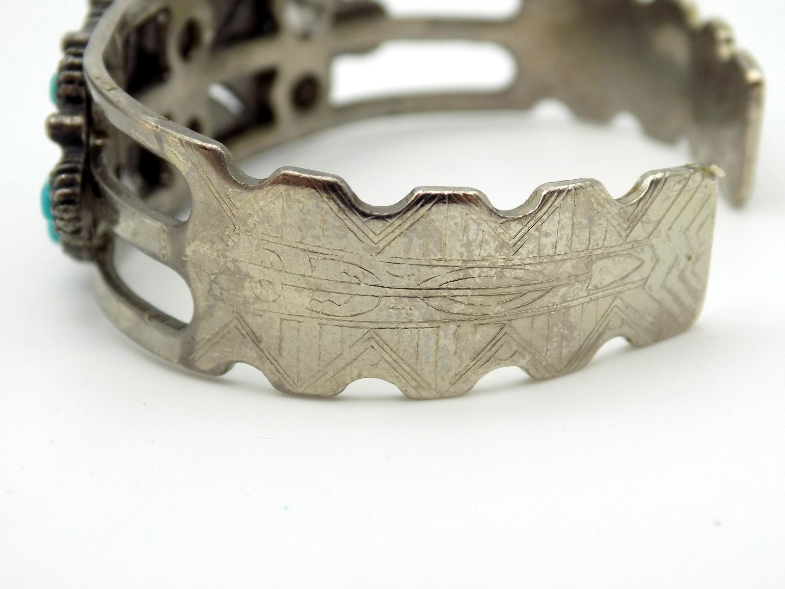 Vintage Faux Turquoise South Western Cuff Bracelet Silver Tone Etched