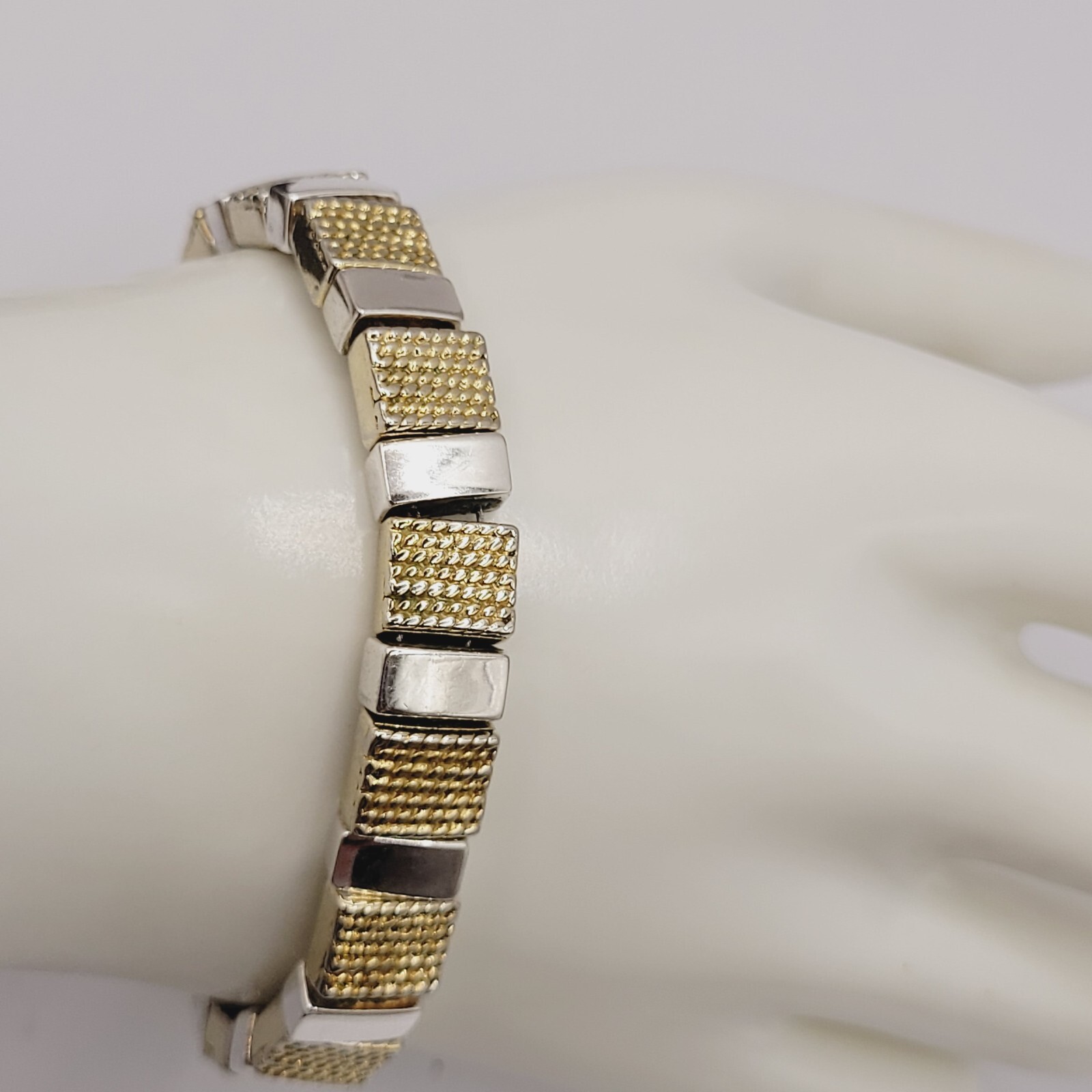 Napier Vintage Textured Gold & Polished Silver Tone Link Bracelet 7.25 In Signed