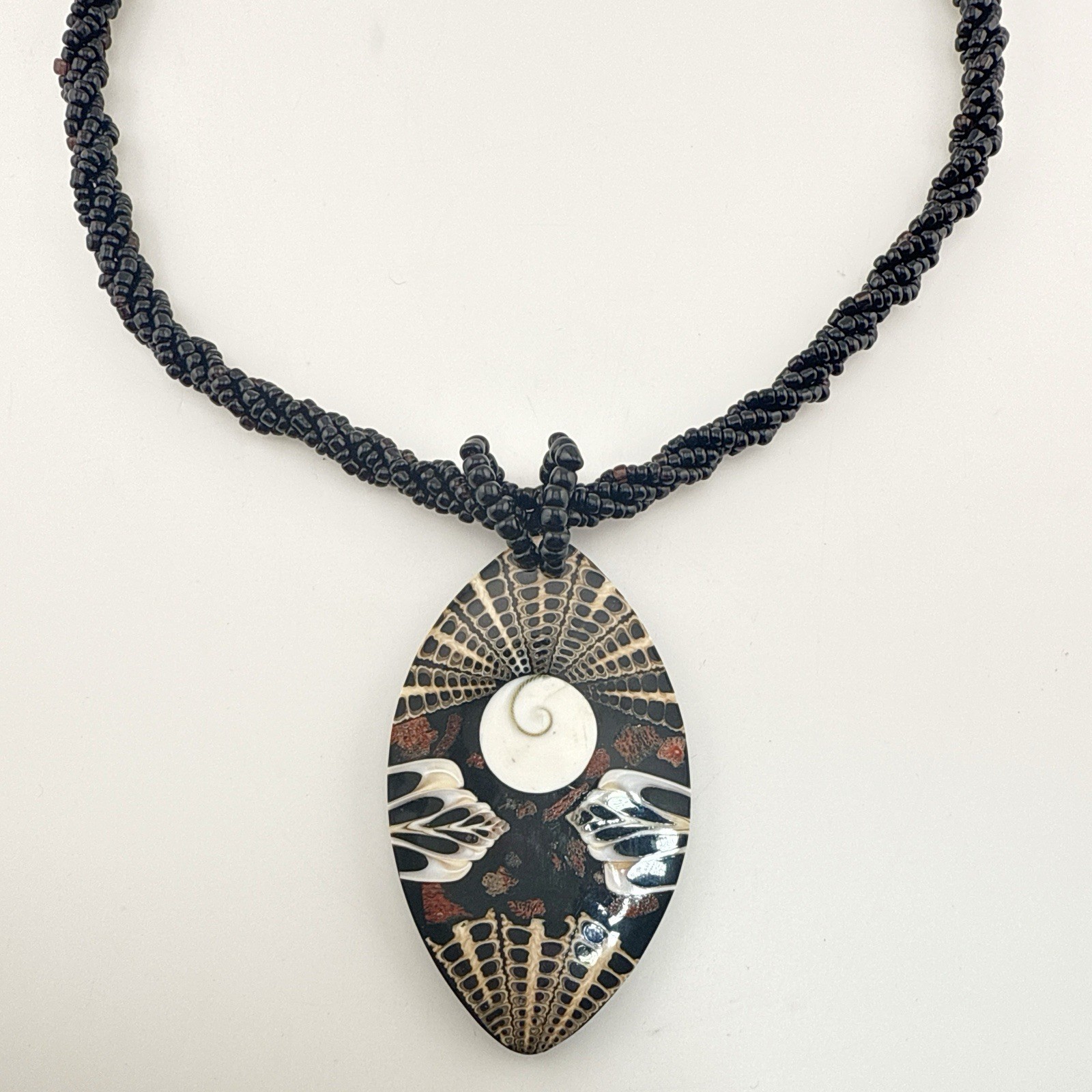 Sajen Necklace Onyx Inlay Beaded Shell Artisan Pendant Oval Black Artsy Tribal