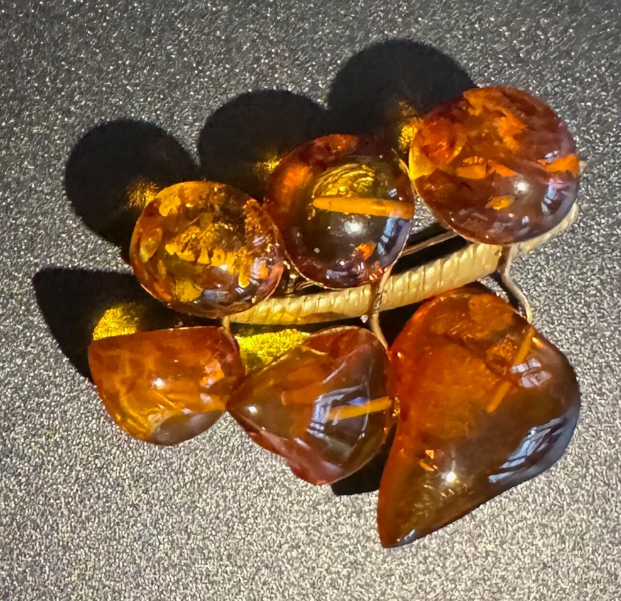 Vintage Mixed Amber 9RK Gold Brooch 1930s Genuine Amber Baltic Russian