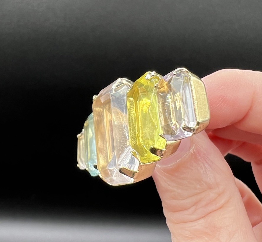 Vintage 1970 Faceted Look Acrylic Pastel Gem Brooch