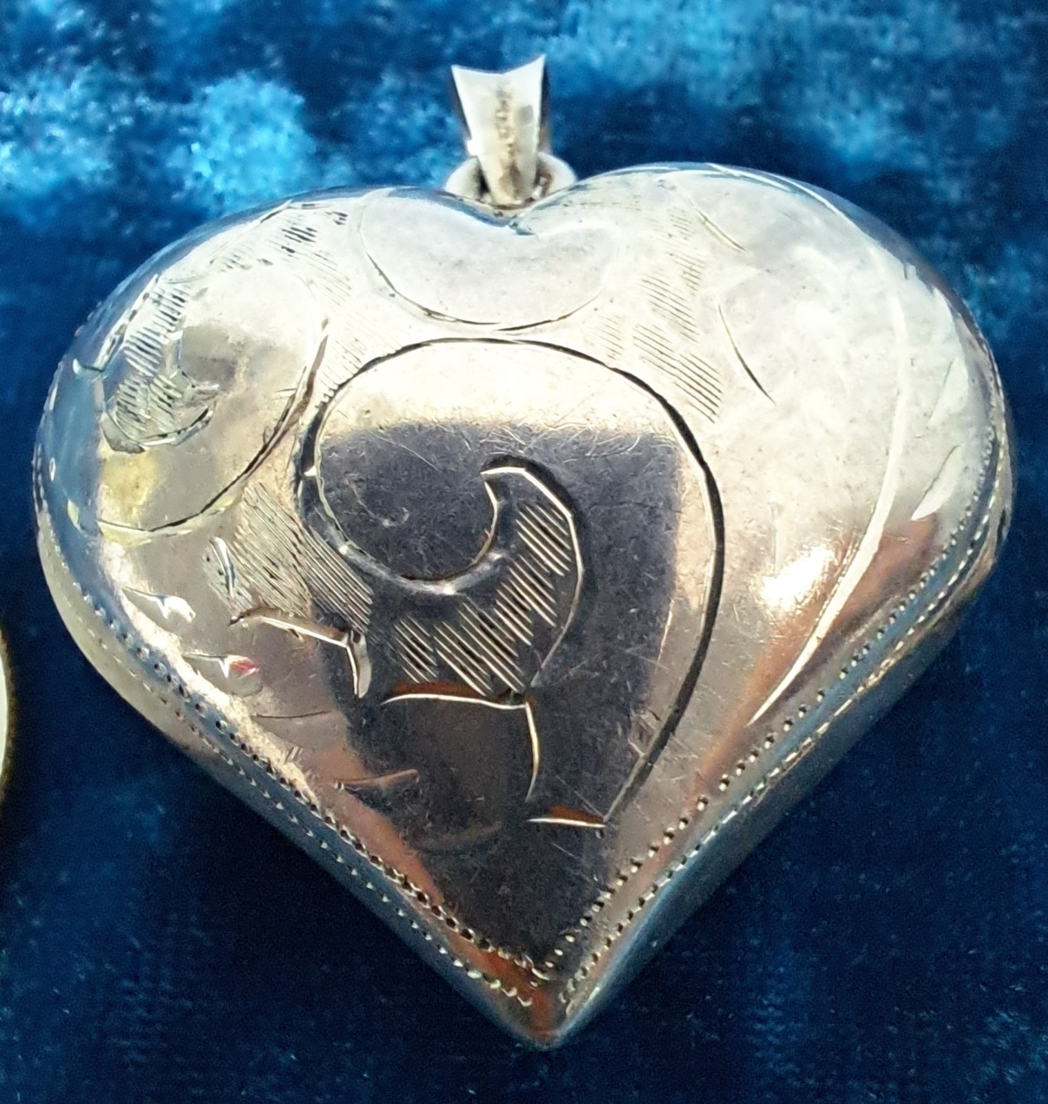 Vintage Puffy Heart Pendant Necklace Etched Design Included SS Chain 925
