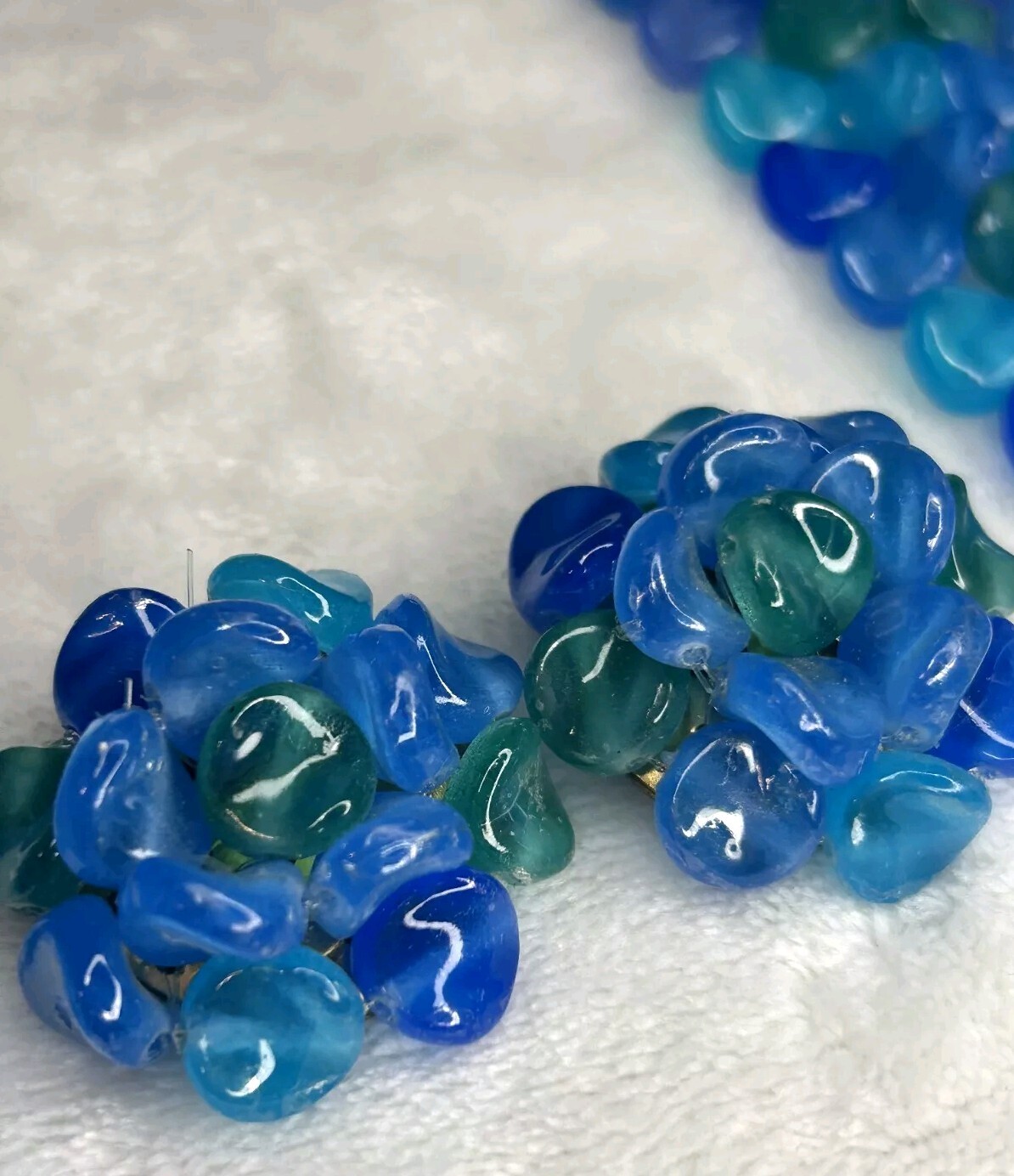 MCM Necklace And Earrings Blue And Green Clustered Lucite Clip Ons Vintage