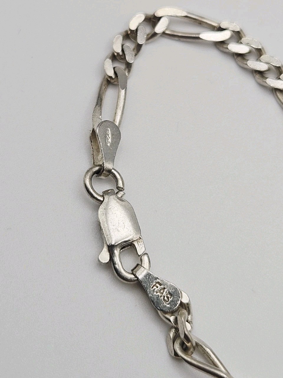 FAS Sterling Silver Vintage Figaro Link 2.5mm Chain Necklace 24″