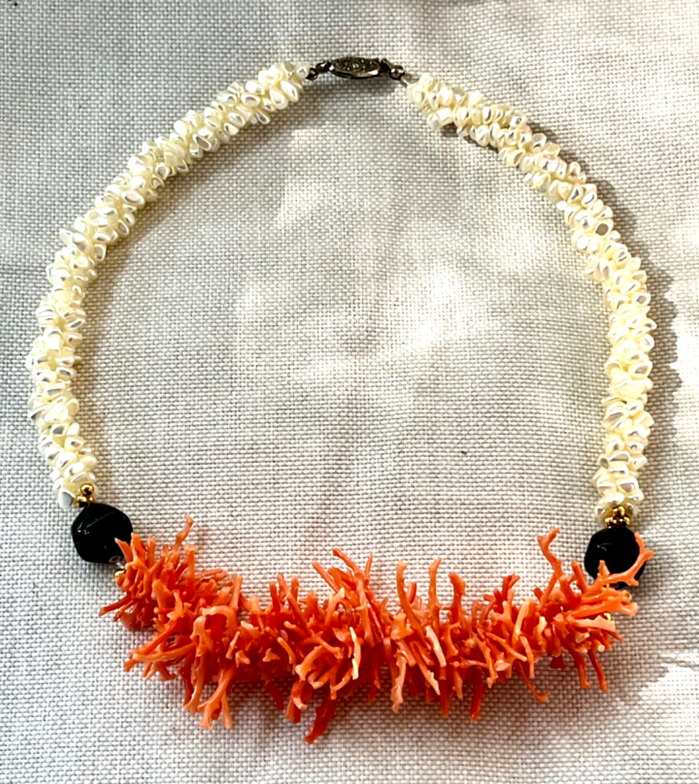VINTAGE Faux Branch Coral & Fresh Water Pearl Cluster Statement Choker Necklace