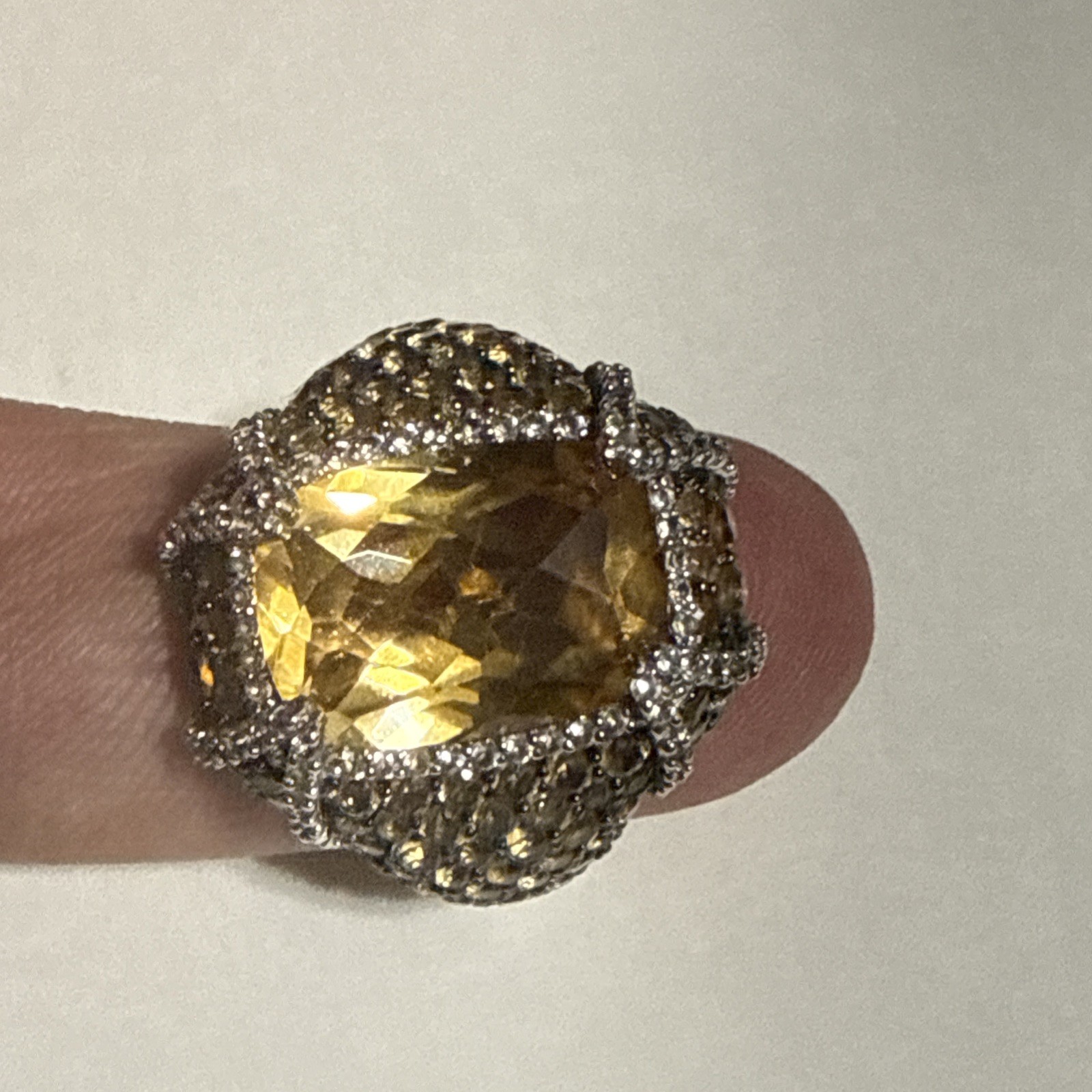 Fabulous 925 Silver Ring Size 7 Ring Beautiful faceted Citrine Stone w/ CZ 7.5g