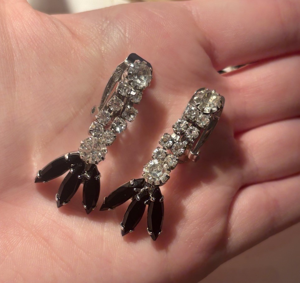 Vintage Black & Clear Marquise Rhinestone Brooch & Clip-On Earrings Set