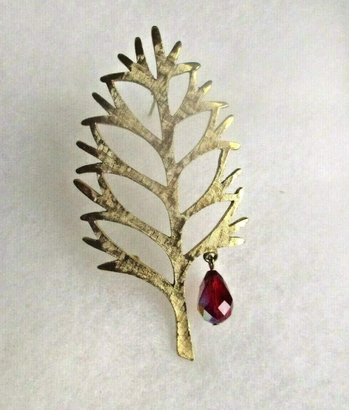 MYLU CHRISTMAS TREE BROOCH RUBY RED DANGLE DROP CRYSTAL AB MINTY RARE STUNNING