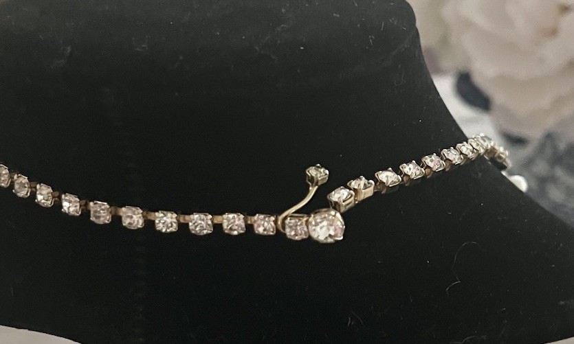 Vintage Clear Crystal Pearl Gold Tone Cascading Collar Beaded Garland Necklace