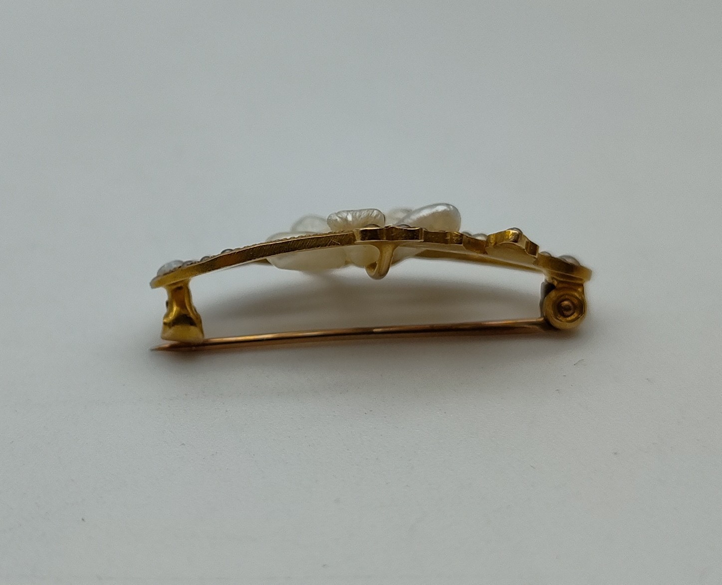 Antique Flower Pearl Blue Stone 10K Yellow Gold Green Enamel Brooch Pin Lapel
