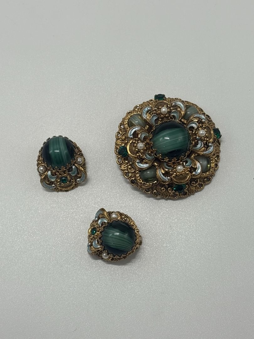 W. Germany Gold/Green Vintage 1950s Layered Filigree Brooch & Earrings Parure Se