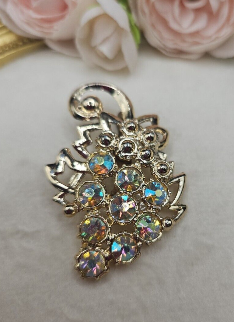 VTG Grape Bunch Brooch Goldtone Leaves Aurora Borealis Crystal Bead Cluster Pin