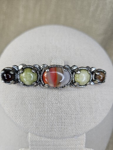 Vintage Miracle Britain Faux Stones Pewter Tone Brooch