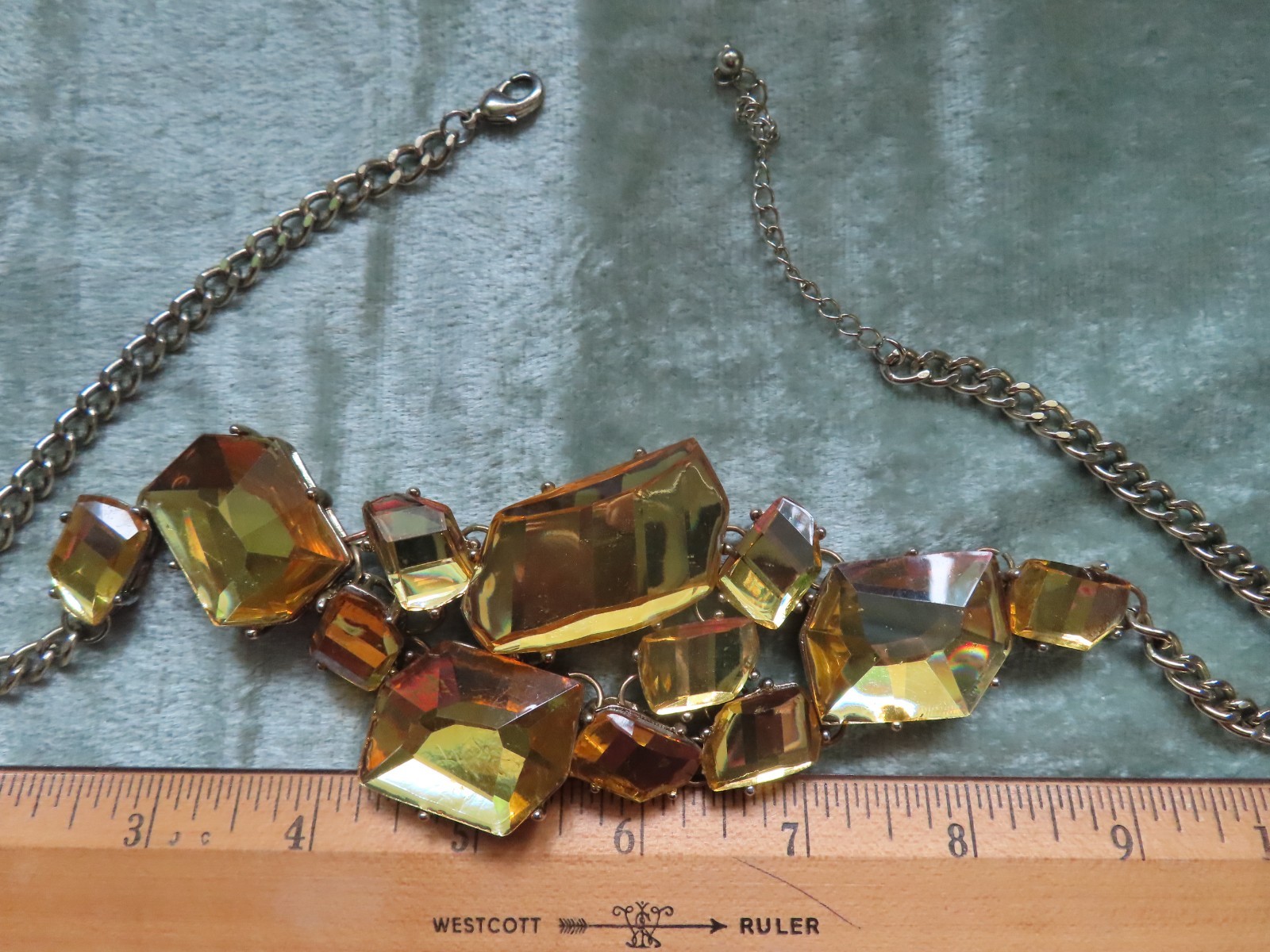 Large Yellow/Amber color Faceted Stone Cab Statement Necklace Gold Tone 22″ L84