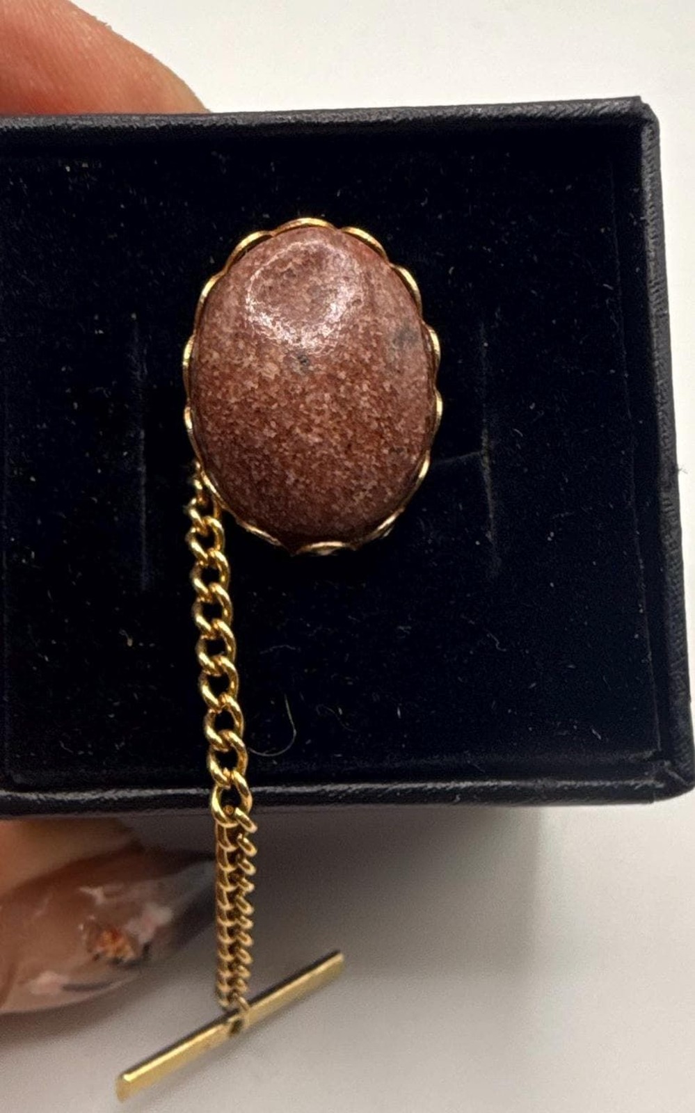 Vintage gold tone pink hue oval stone tie clip pin with chain