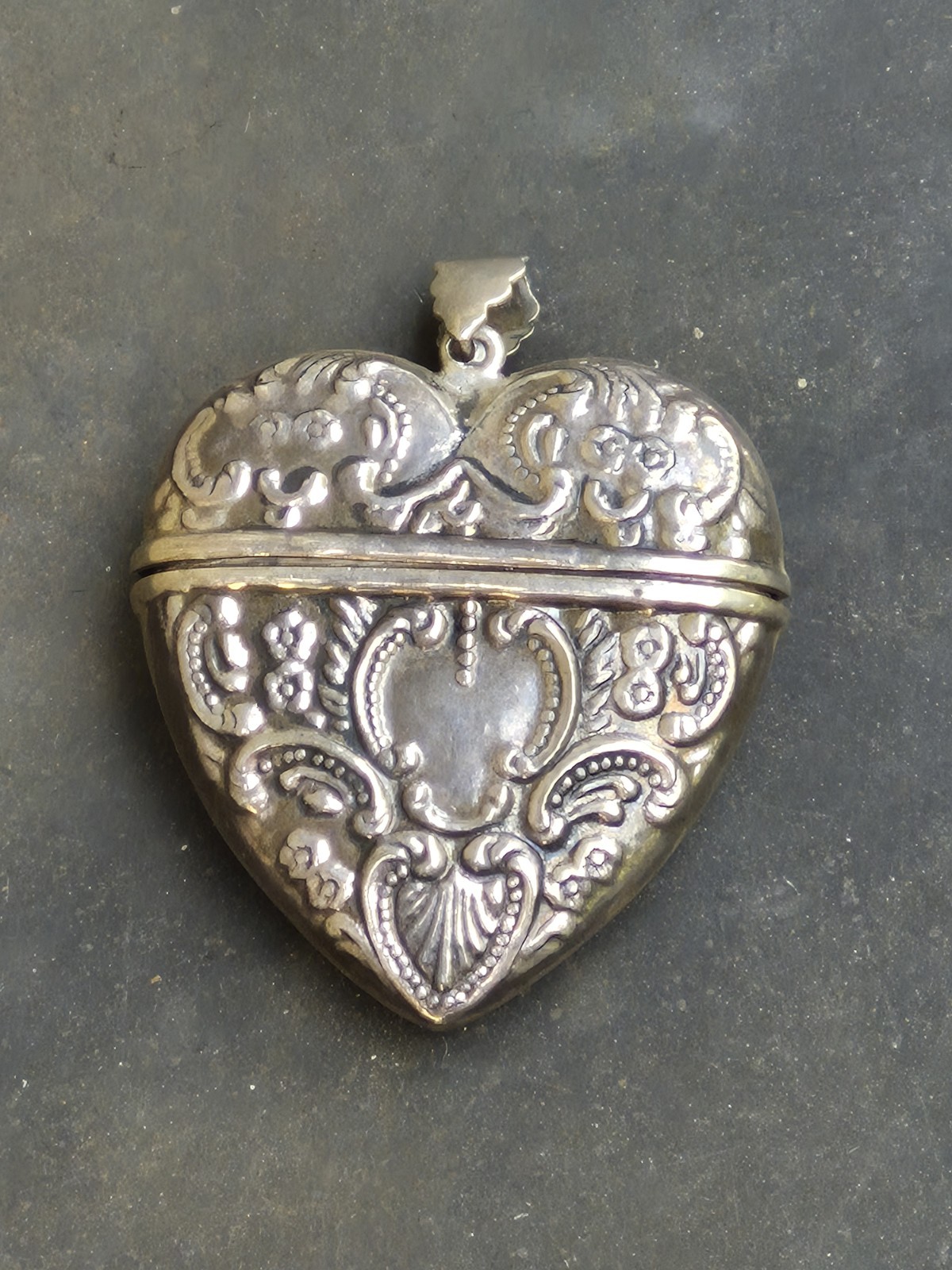 Antique Victorian Sterling Ornate Puffy Heart Pill Perfume Women’s Pendant Locke