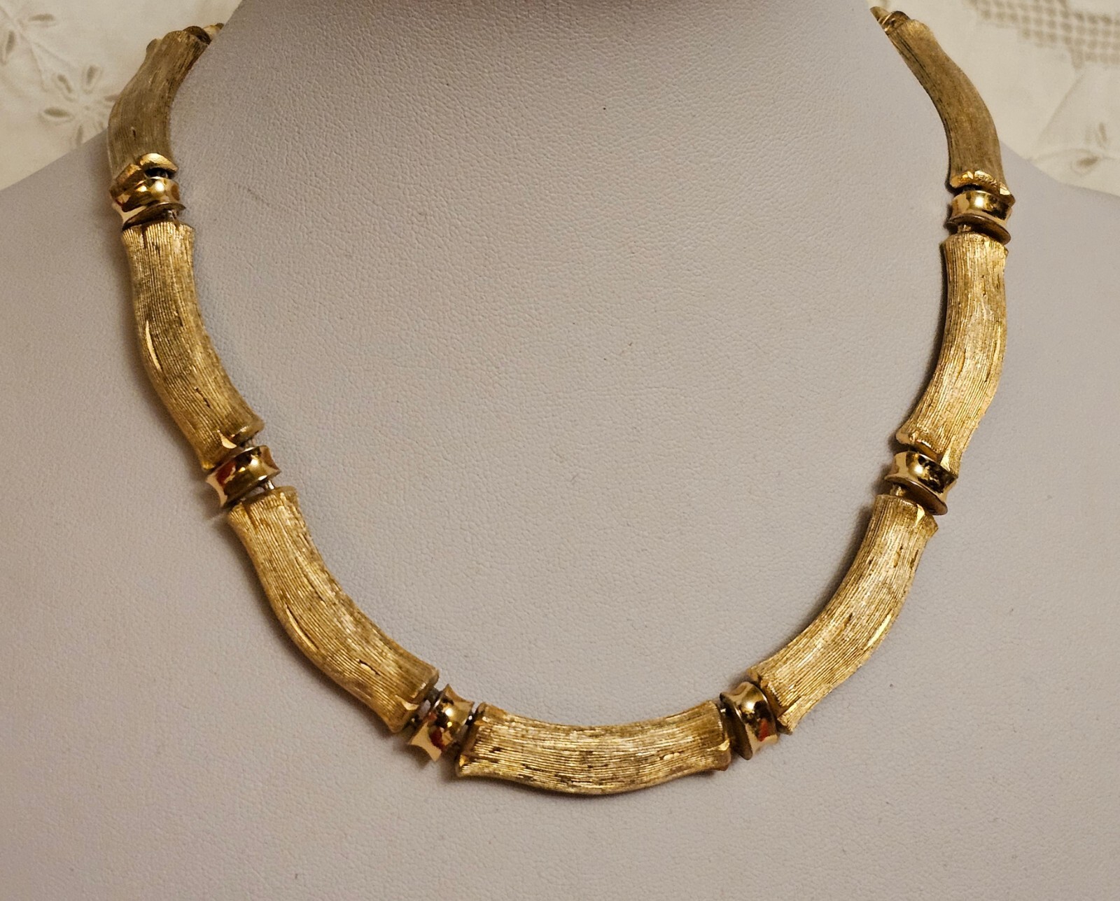 Vintage ORENA PARIS Design France Gold Plated Choker Necklace 1970’s RARE