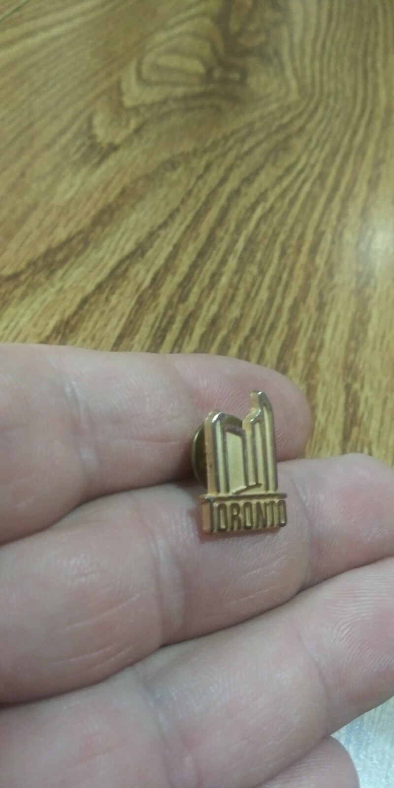 Vintage Brass Toronto City Skyline Buildings Brooch Pin Souvenir FAST SHIPPING!