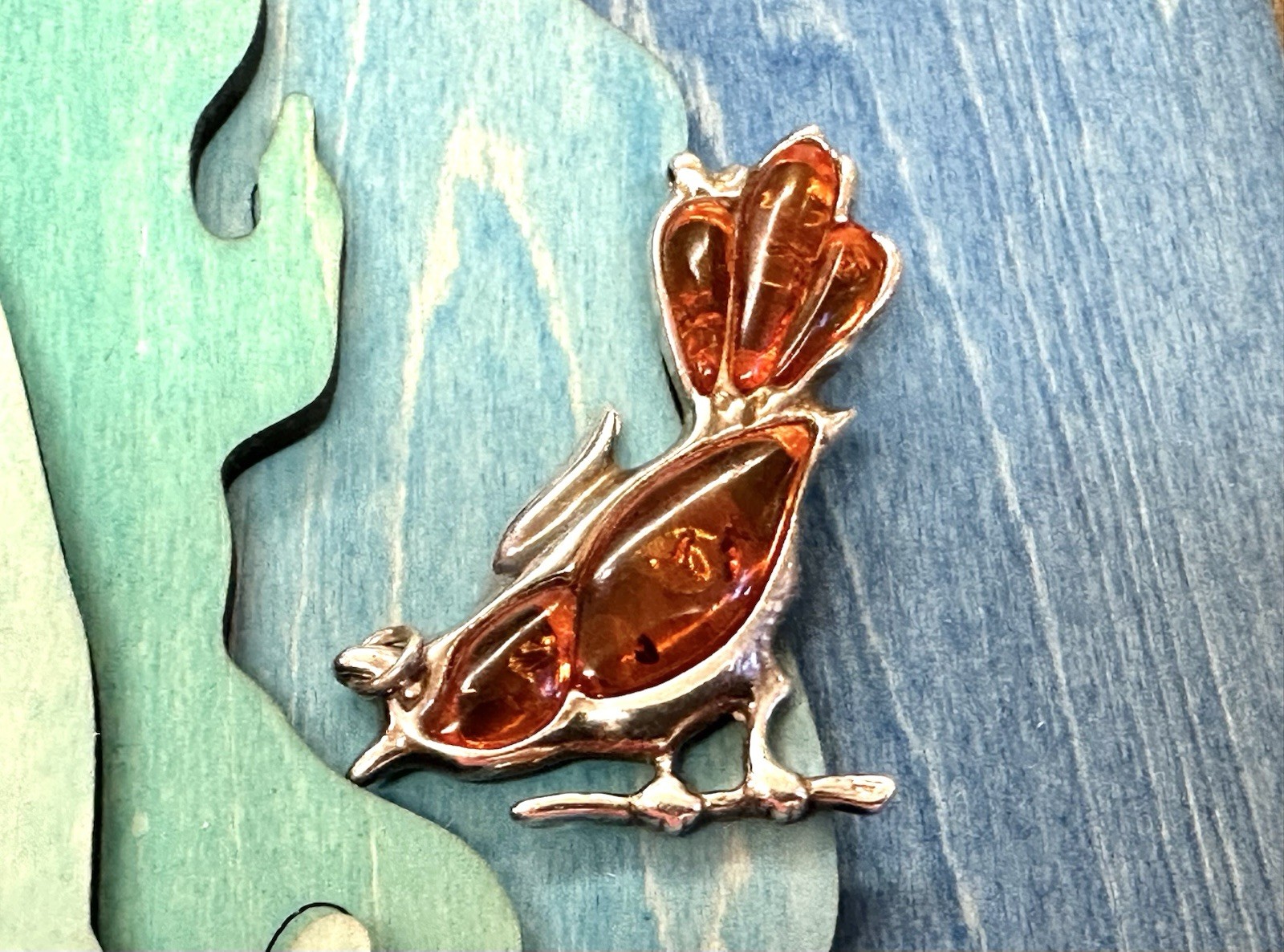 Vintage Baltic Amber Sterling Silver 925 Pendant Bird Gemstone