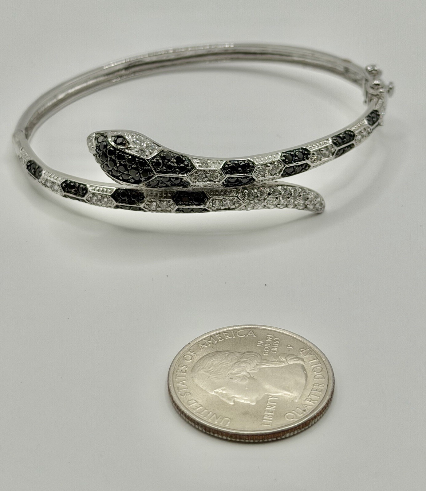 Vintage Black & Clear Crystal Hinged SNAKE Sterling Bangle Bracelet 7 3/4”