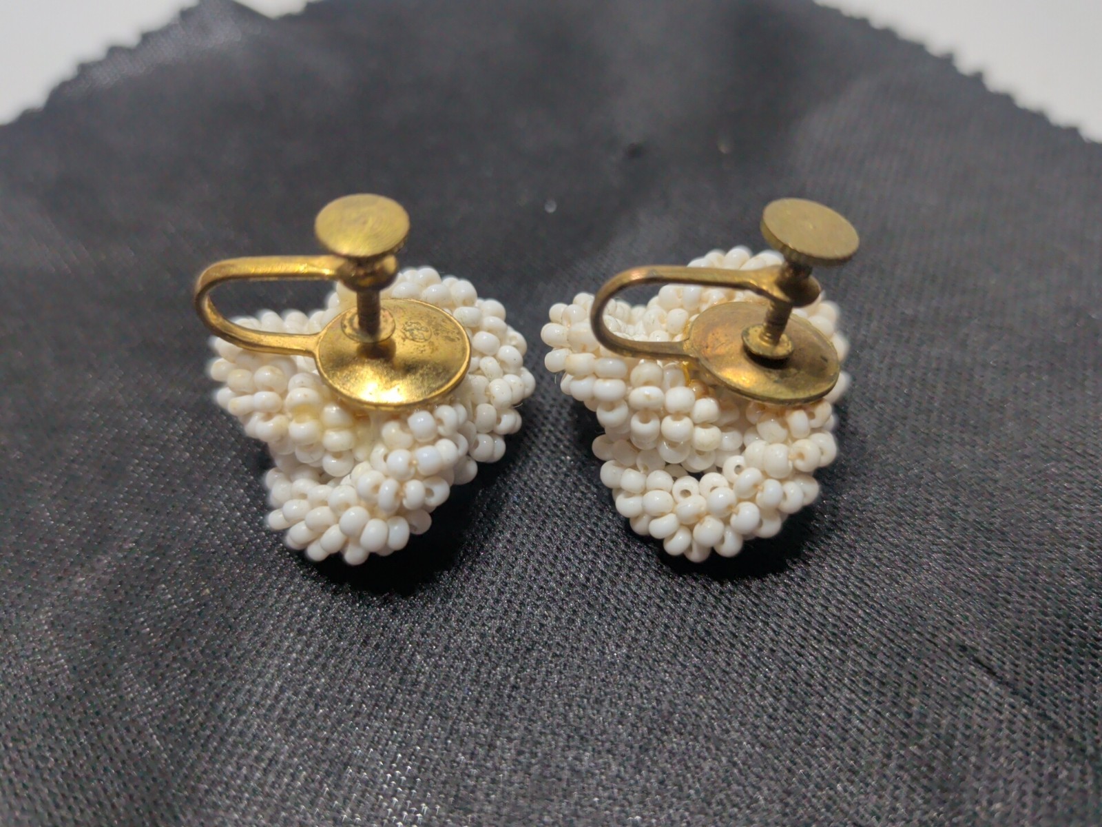 ✨VINTAGE✨ Mid Century Tiny Beaded Knot Style Screw Back Earrings