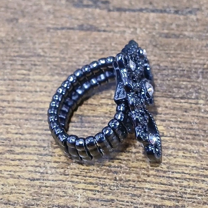 Vintage Princess Crown Tiara Style Stretch Band Ring