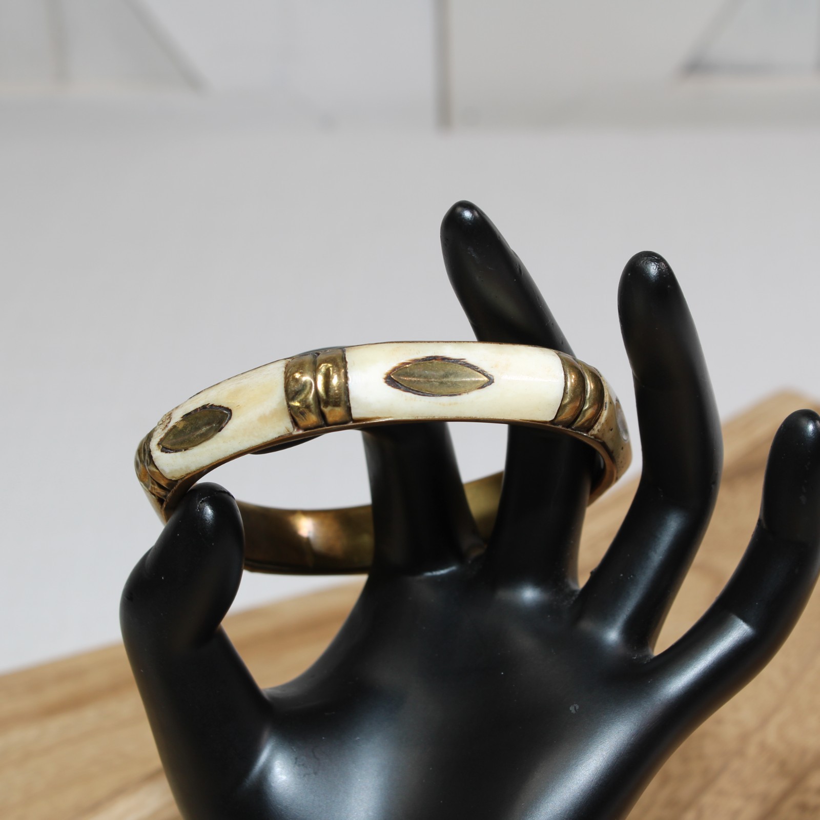 Vintage Bone & Brass Bangle Bracelet Moroccan Berber – Handcrafted Ethnic Tribal