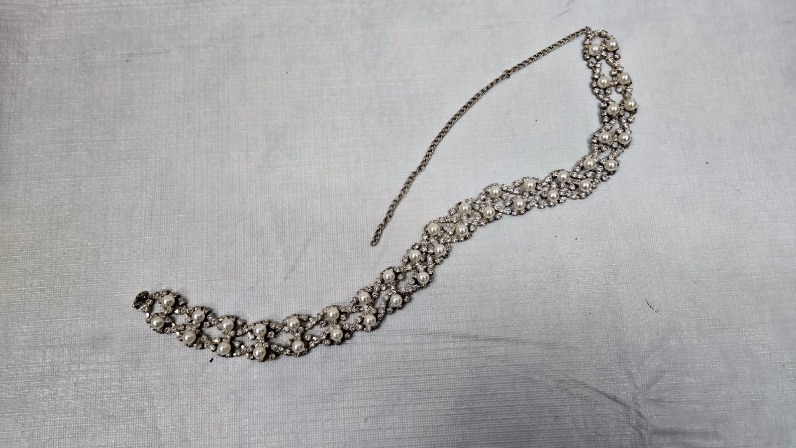 Vintage Faux Pearl & Rhinestone Choker Necklace Adjustable Hook Clasp