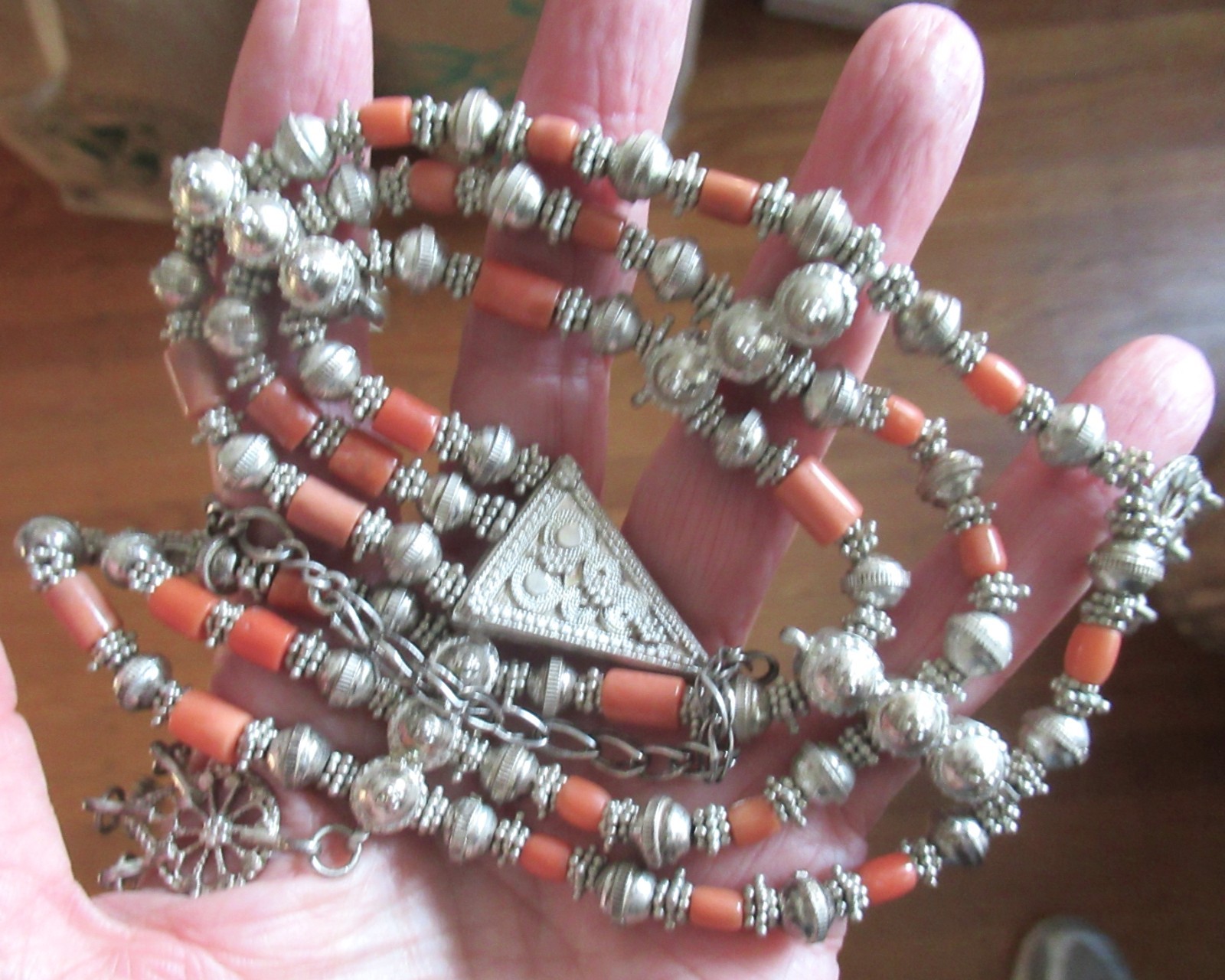 HUGE STATEMENT STERLING FESTOON NECKLACE w CORAL, 19 INCHES, 88 GRAMS, YEMENITE?