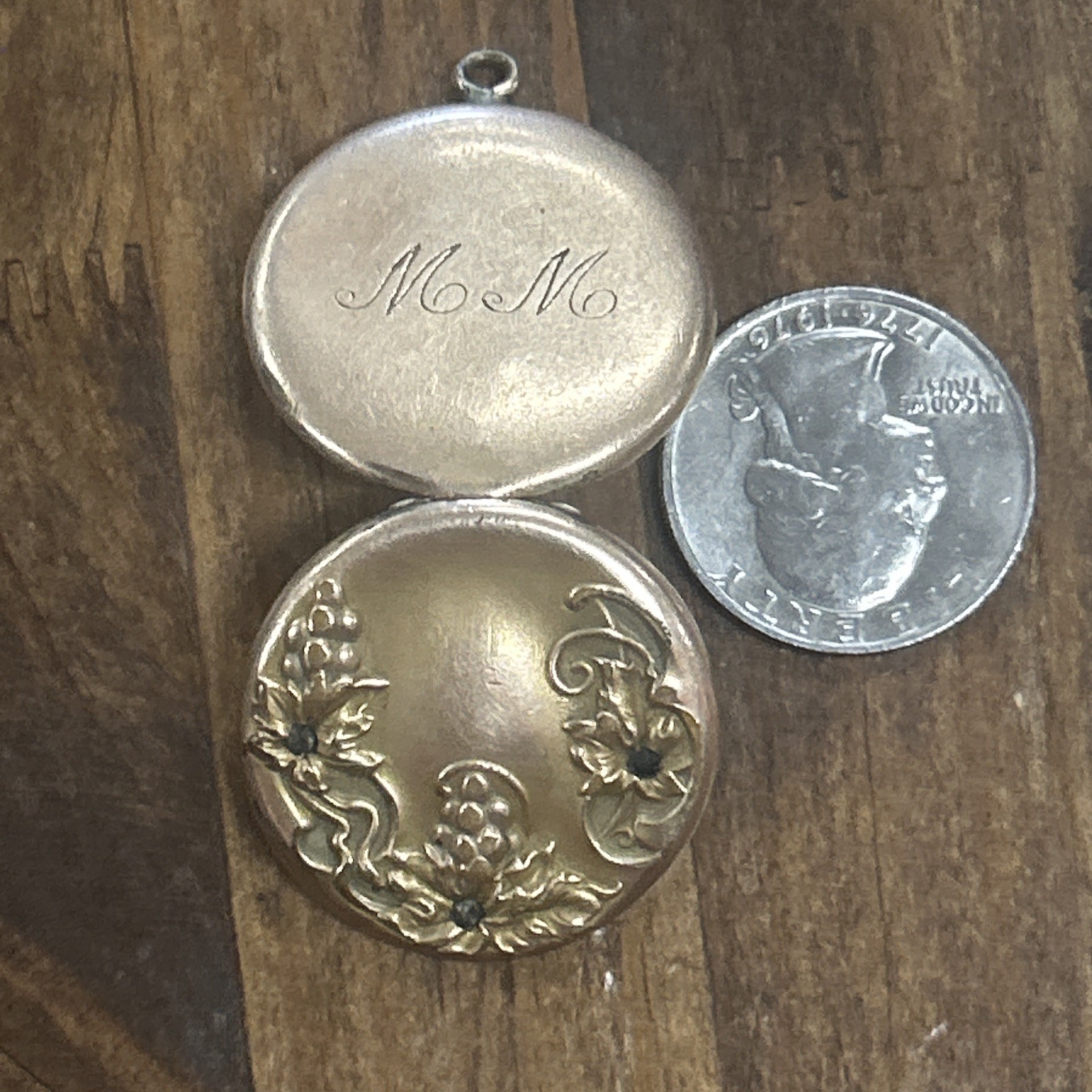 Unmarked Gold Filled Grape Vine Art Nouveau Wine Vineyard Locket Pendant 10 Gram