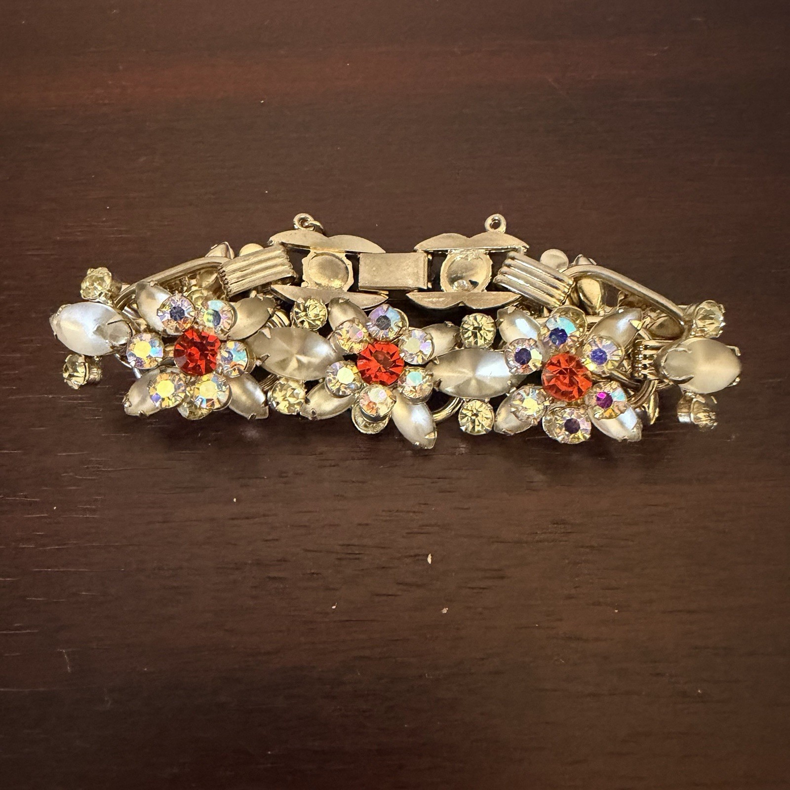 Vintage Juliana D&E Bracelet Frosted White Satin Glass Electric Orange Red AB