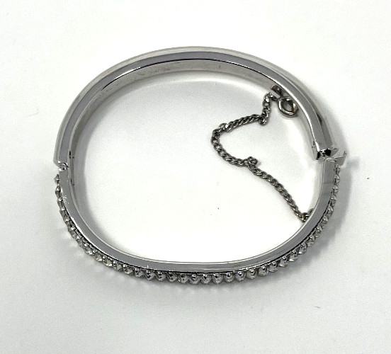 Vintage Rhinestone Baguette Bangle Bracelet Silver Hinged Oval XS 6″ Small Wrist