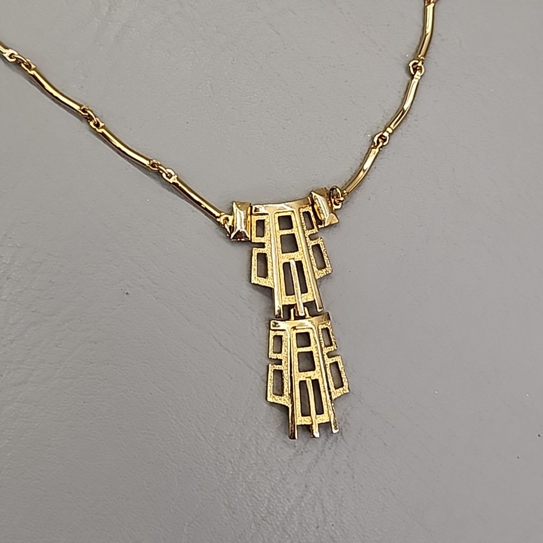 Vintage Modernist Necklace Gold Tone Geometric Dangle Pendant Articulated READ