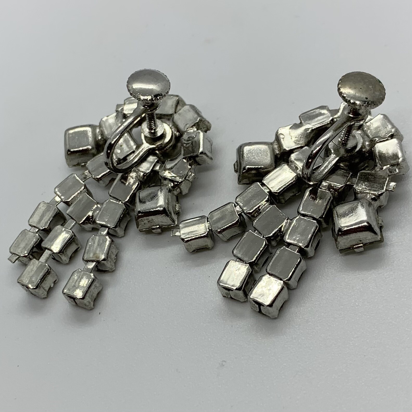 Vtg Art Deco Clear Glass Rhinestone Dangle Fringe Silver Earrings Screw 1.5”