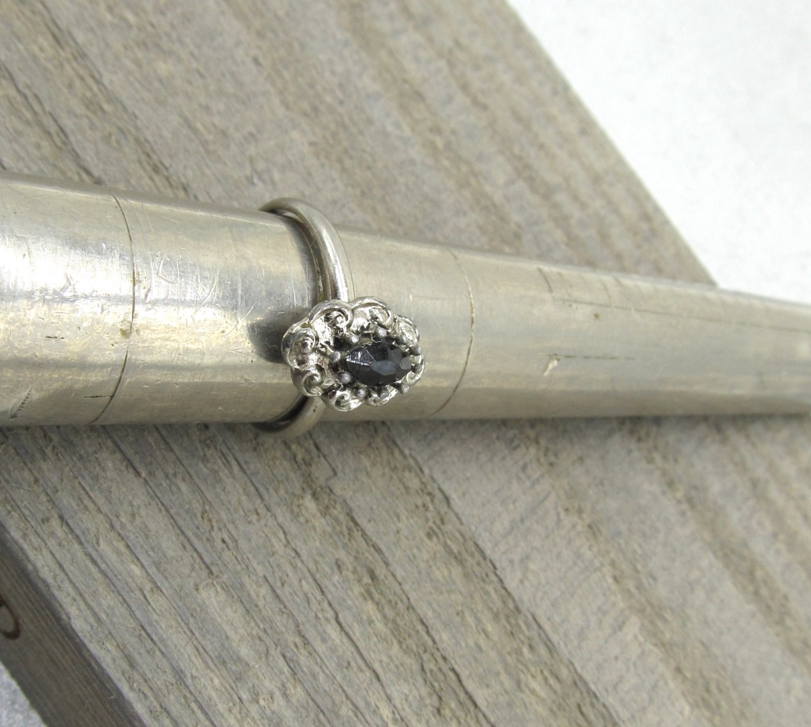 Vintage Adjustable Ring Signed Vogue Silver Tone Faceted Stone Ornate Setting