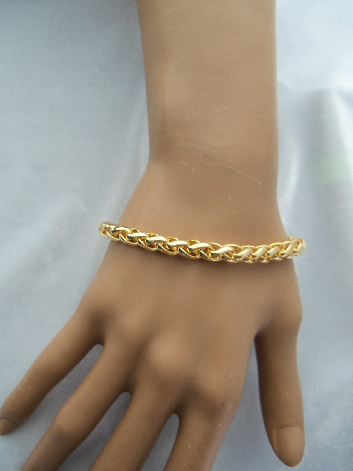 JNY Jones New York Gold Plated Spiga Wheat Chain Toggle Bracelet