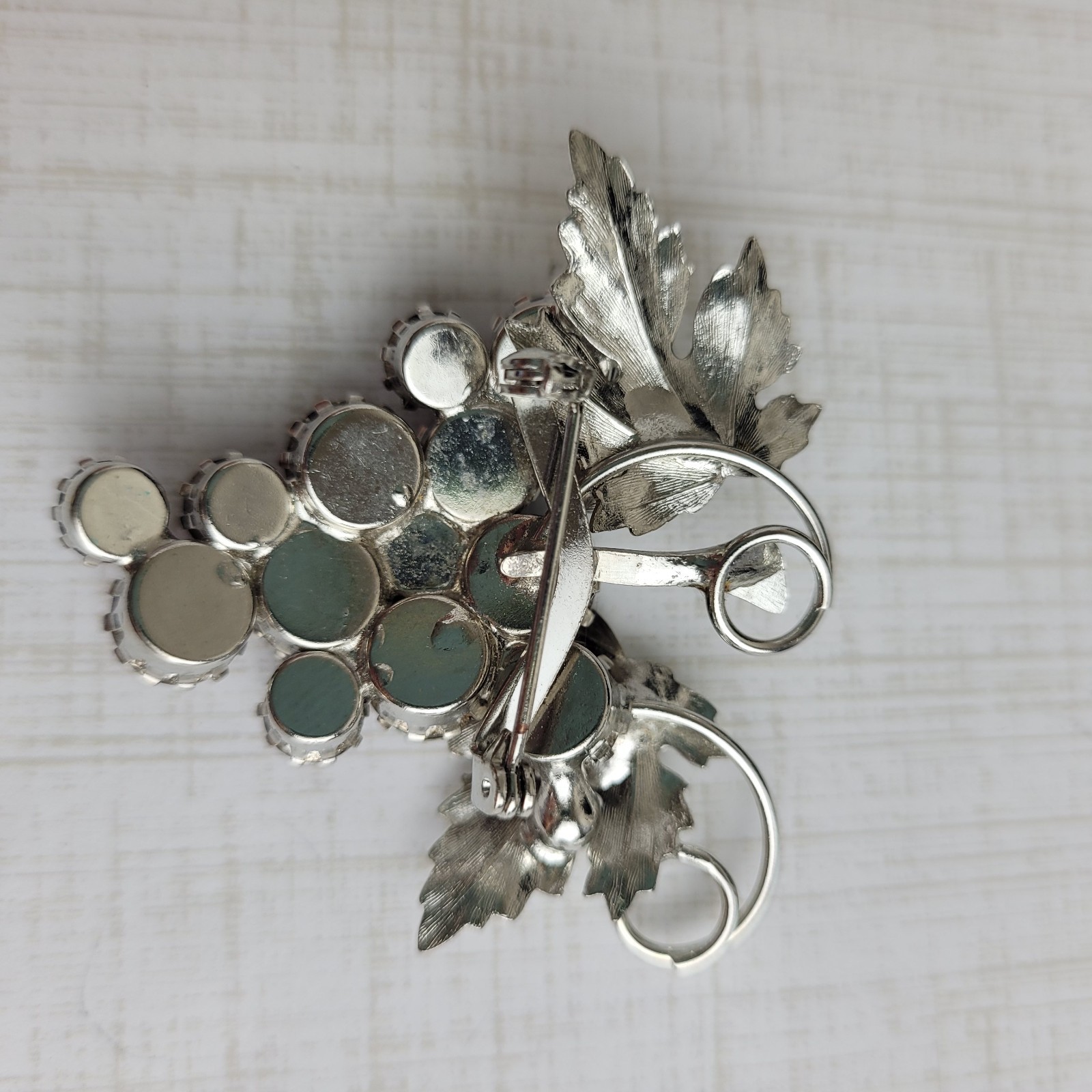 Shades of Purple Rhinestone Grape Cluster Brooch Silver Tone