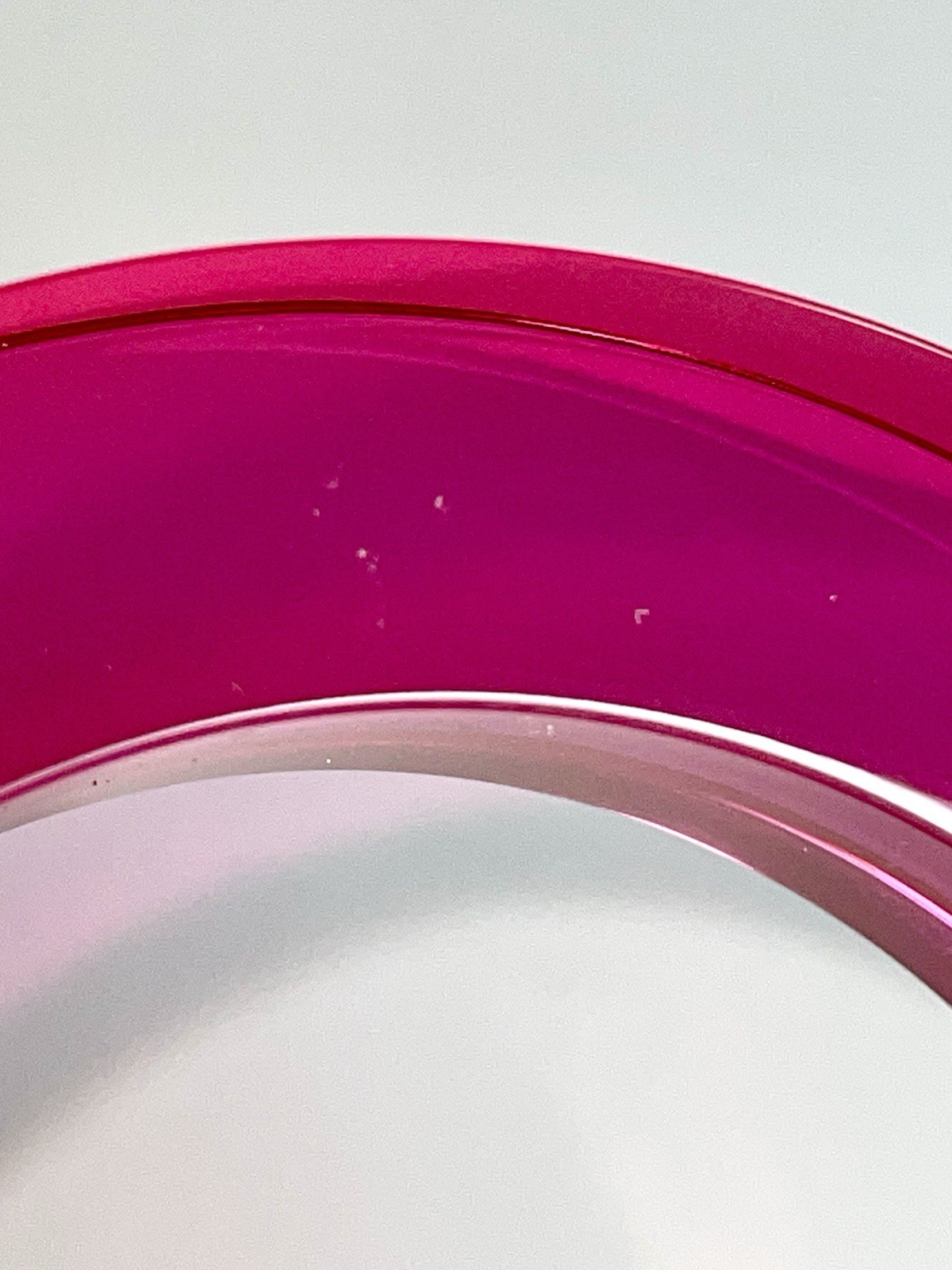 Lucite Bangle Bracelet Acrylic Hot Pink Chunky Round Fuchsia Estee Lauder Vtg 8”