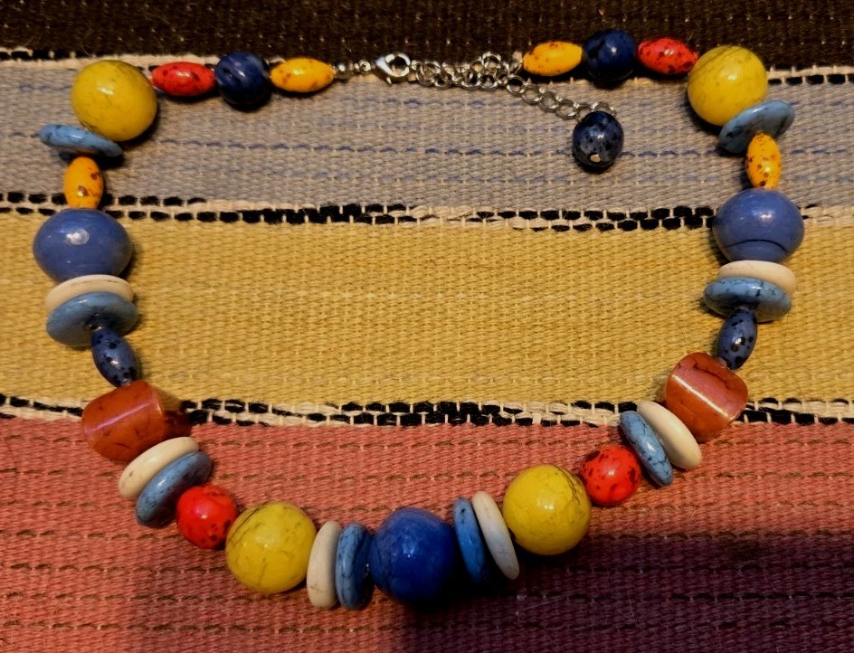 Vintage Acrylic?Glass? Statement 16″ Necklace Blue Yellow Red Lobster Clasp