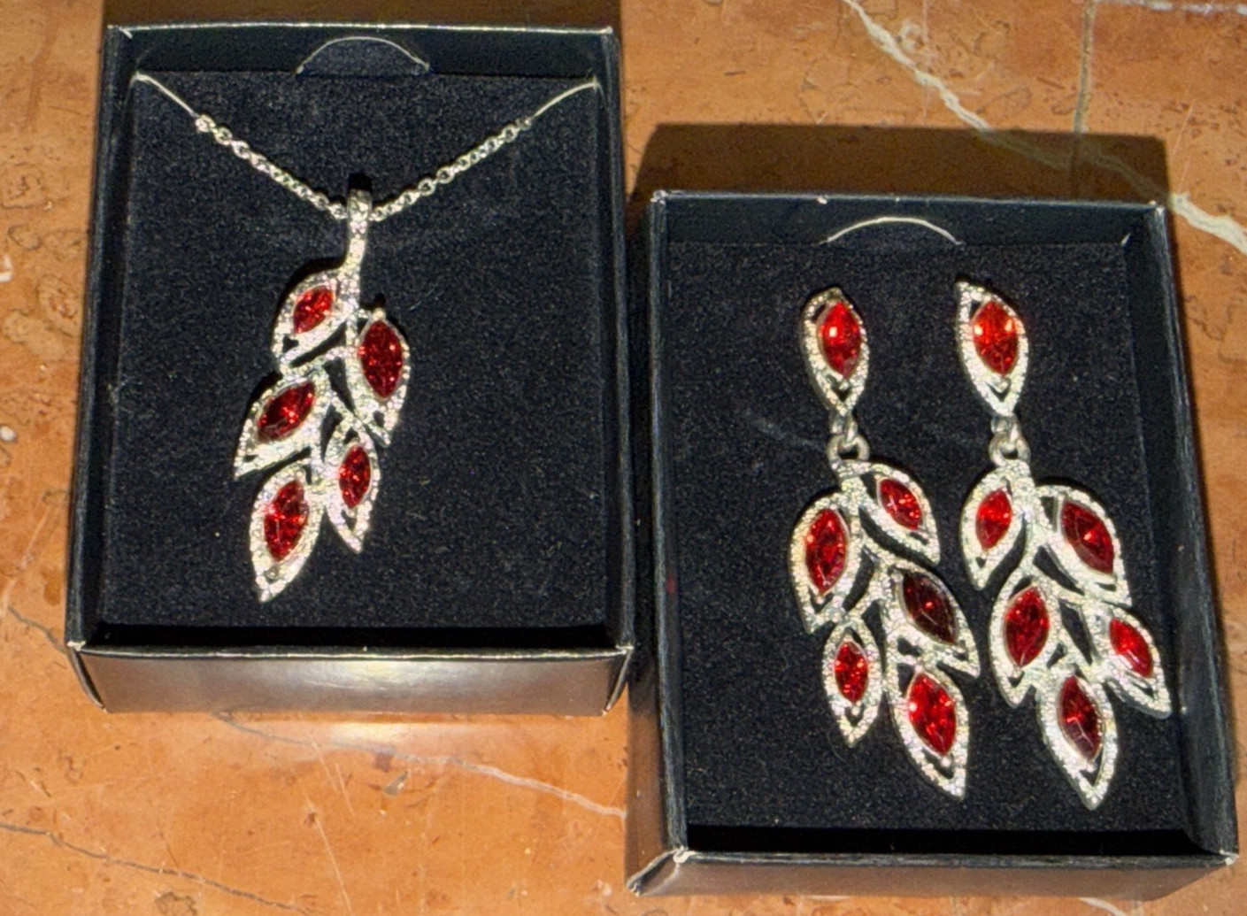 AVON SAQ NRT SHB NECKLACE EARRING BRACELET PEARL TURQUOISE RUBY HEART LOT NEW LN