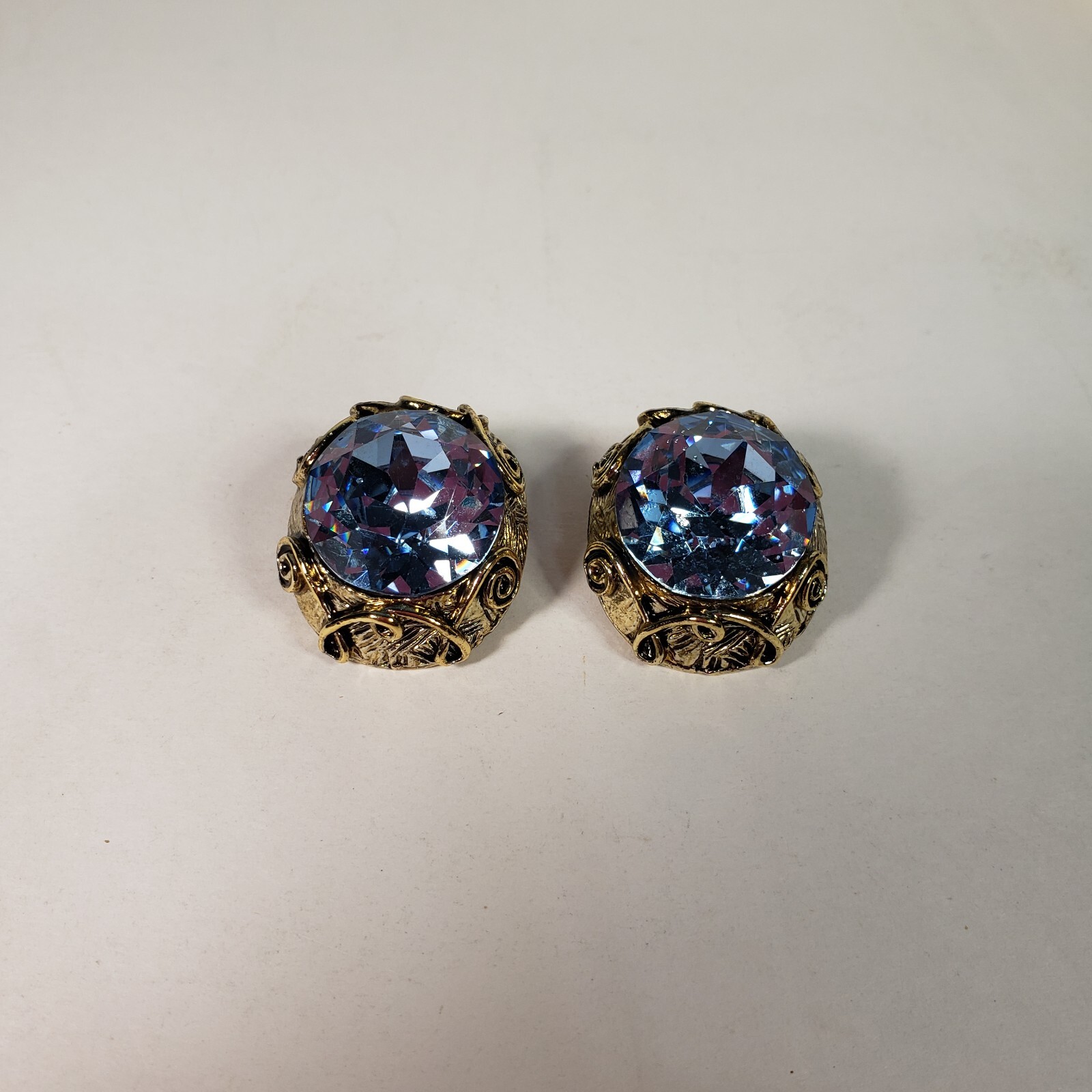 Vintage Light Blue Stone In Gold Like Setting.Clip On Earrings