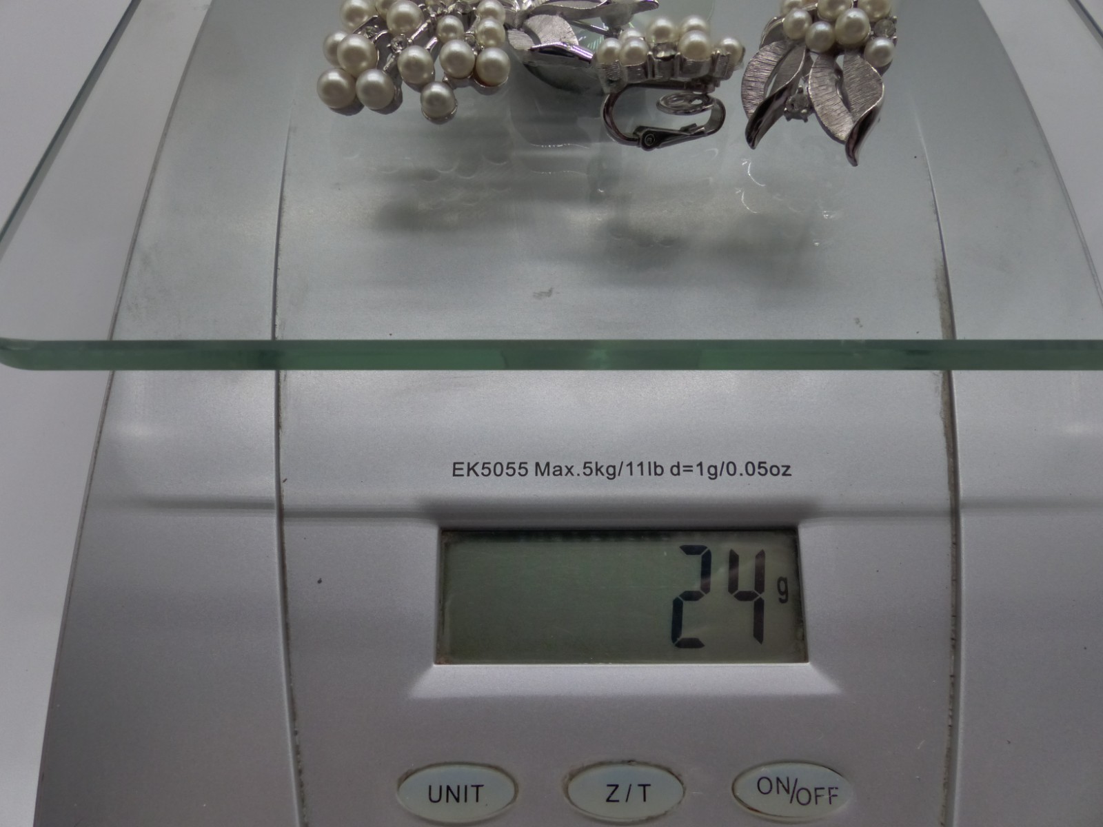 Vintage Crown TRIFARI Slver-Tone Rhinestone / Faux Pearl Brooch and Clip Earings