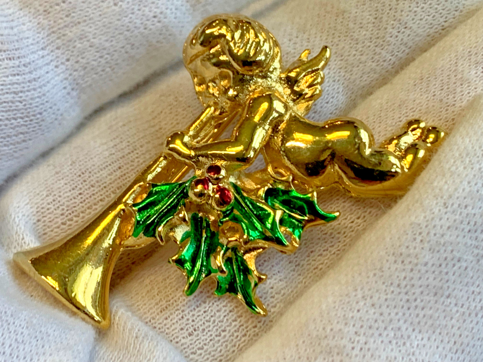 Vtg Christmas Brooch Lot Avante Monet Avon Snowman Penguin Trees Rudolph Cherub