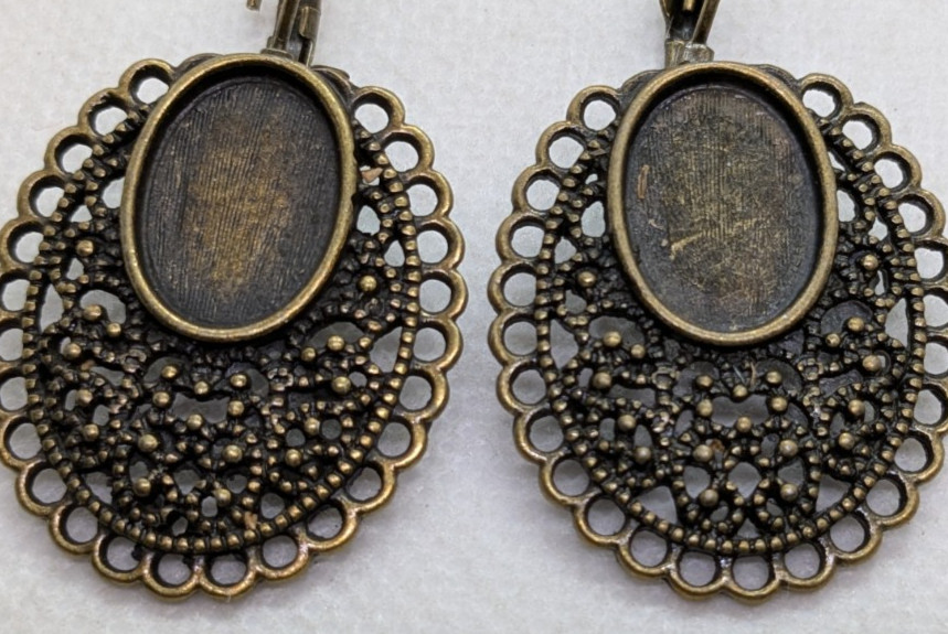 10 Bronze Colored Earring Blanks Bezel Settings Filigree Border Cabochon Base